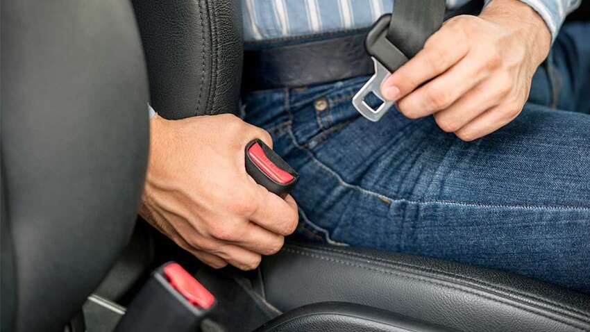 Секрет ремня безопасности раскрыт: зачем нужна загадочная кнопка, о которой молчали годами