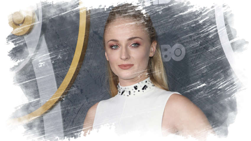 Звезда «Игры престолов» Софи Тернер впервые стала мамой