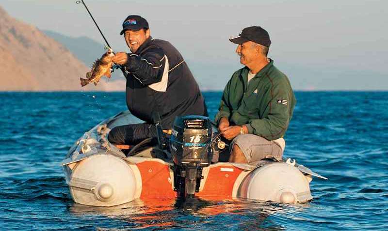 Обираємо надувний човен для риболовлі