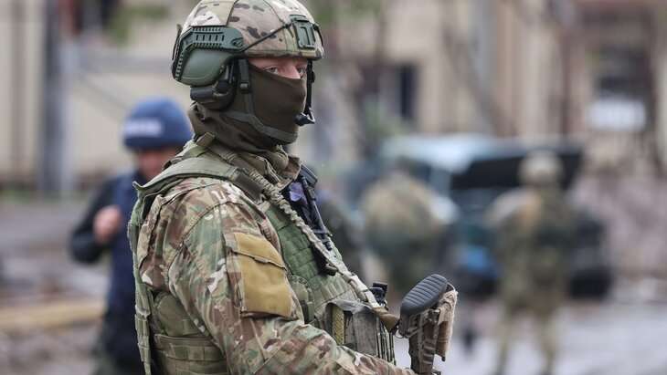 Уже начали перебрасывать военных: у Зеленского рассказали, как и где Россия начинает новое наступление