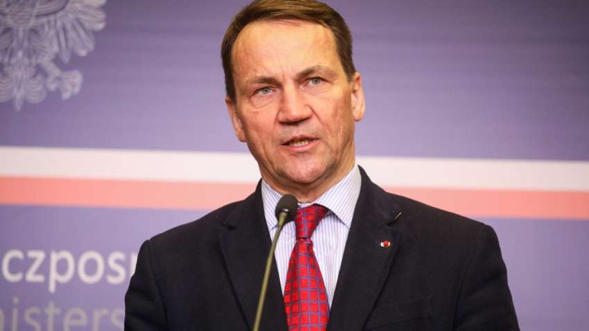 У Польщі зробили нову заяву щодо обмежень для українських чоловіків за кордоном У Польщі зробили нову заяву щодо обмежень для українських чоловіків за кордоном