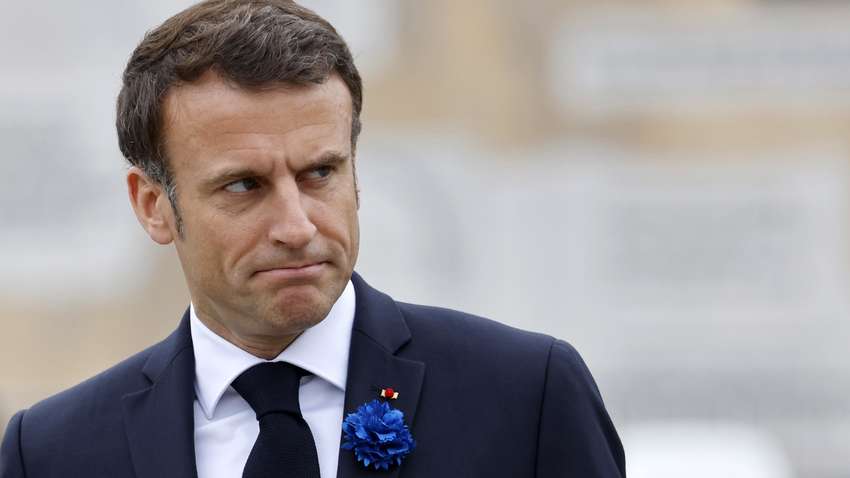 Передача Украине самолетов: Макрон объяснил, что он имел ввиду