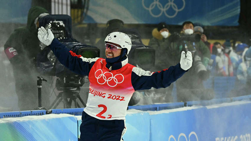 Олимпиада в Пекине: представители США забрали "золото" в лыжной акробатике Олимпиада в Пекине: представители США забрали "золото" в лыжной акробатике