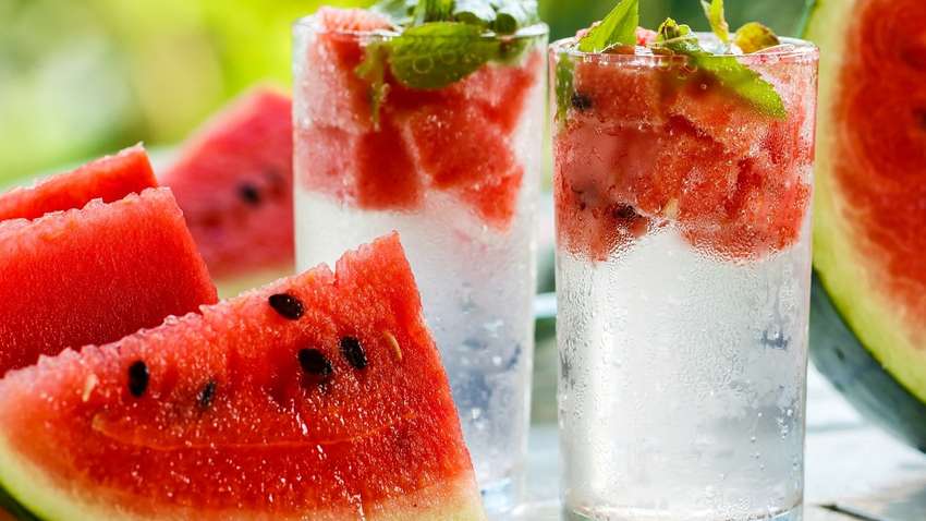 В Украине проверили на нитраты купленный на рынке арбуз: результат шокирует (ФОТО) В Украине проверили на нитраты купленный на рынке арбуз: результат шокирует (ФОТО)