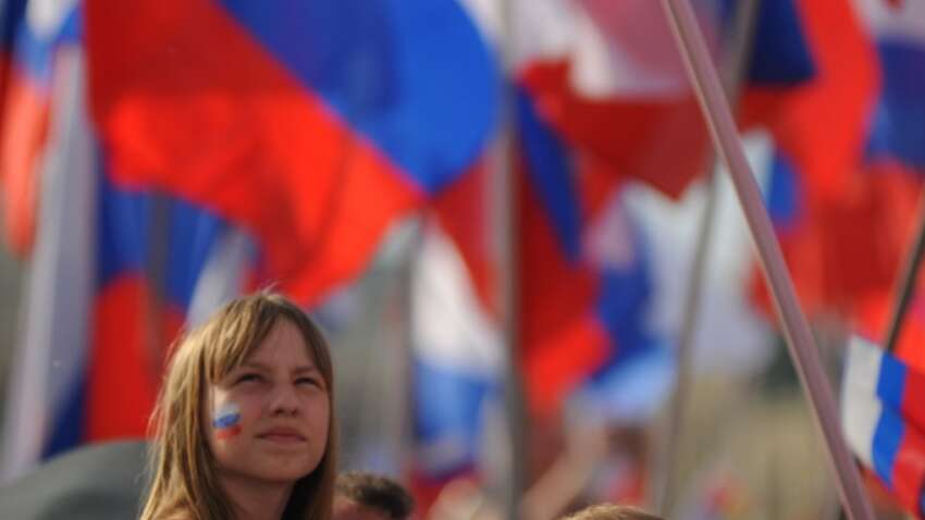 В Латвии массово увольняют с работы граждан России и Беларуси: в чем причина 