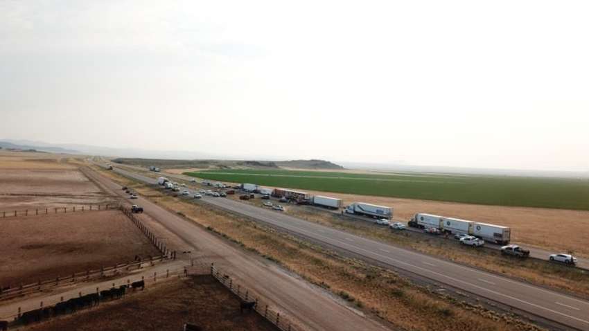 В США десятки автомобилей столкнулись на автомагистрали из-за мощной пыльной бури: есть погибшие (ФОТО)