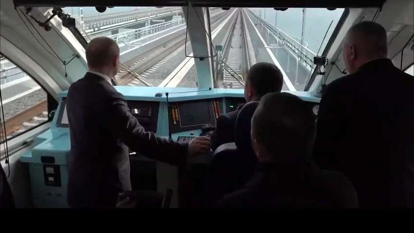 У Зеленского напомнили Путину, как правильно посещать Крым