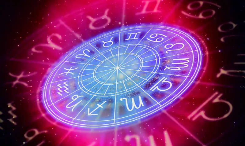 Плануйте день за гороскопом: що очікує на ваш знак зодіаку 4 грудня