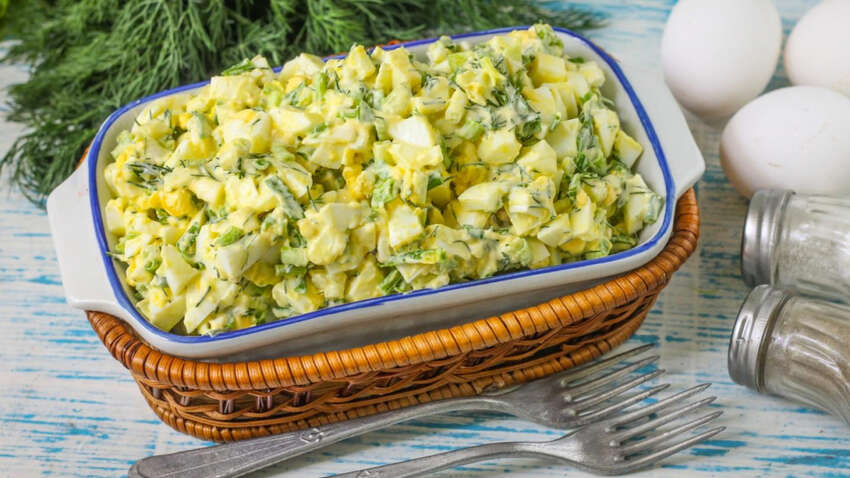 Простий салат з кількох інгредієнтів: рецепт, який забули багато хто Простий салат з кількох інгредієнтів: рецепт, який забули багато хто