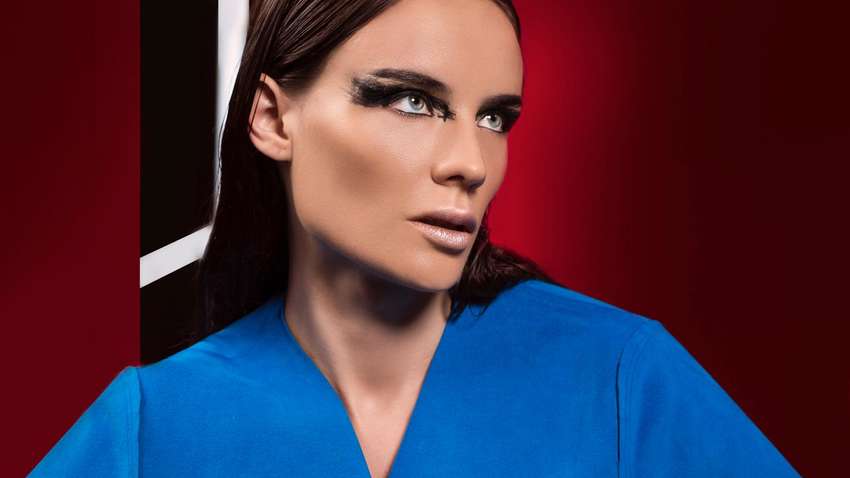 Супермодель розповіла, як її у 15 років зґвалтував олігарх із Росії Супермодель розповіла, як її у 15 років зґвалтував олігарх із Росії