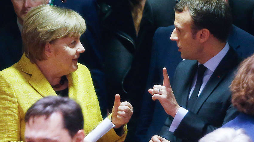 "Я так не вижу", - Меркель возразила Макрону в его жестком заявлении о НАТО