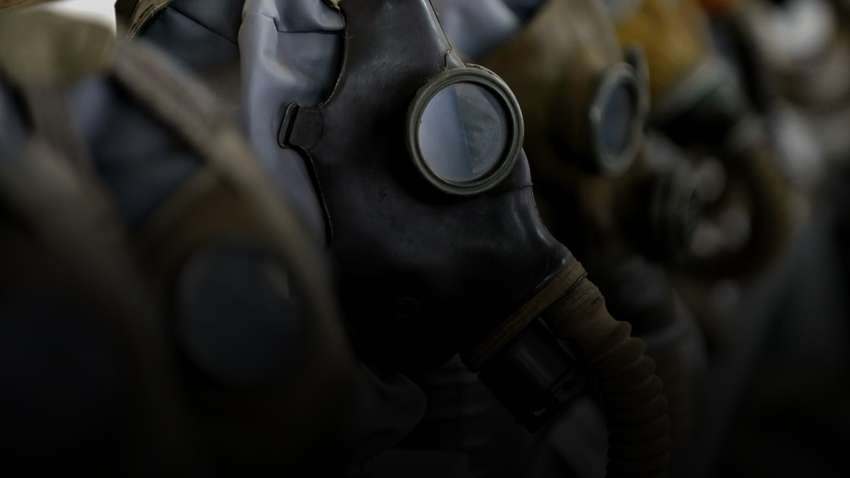 Россияне сбрасывают на бойцов ВСУ яд: СМИ выяснили подробности