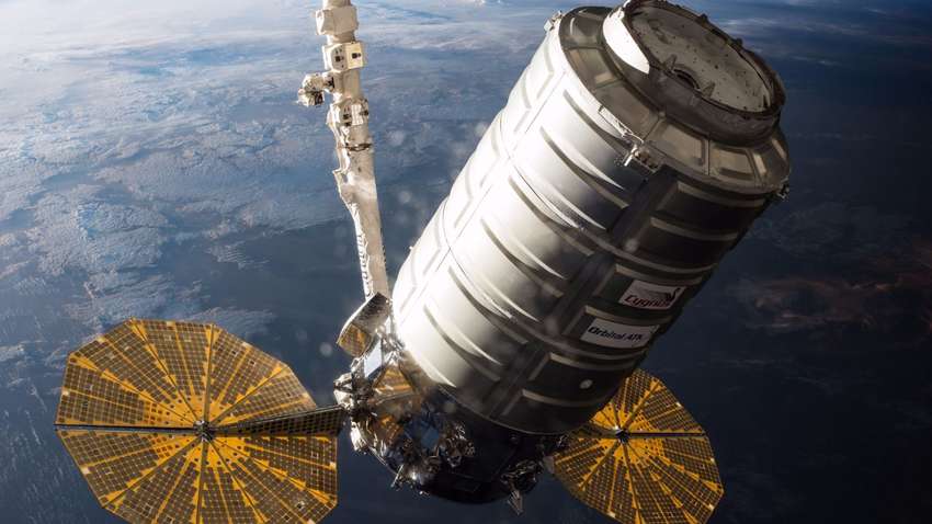 NASA вновь отложила запуск грузовика на МКС