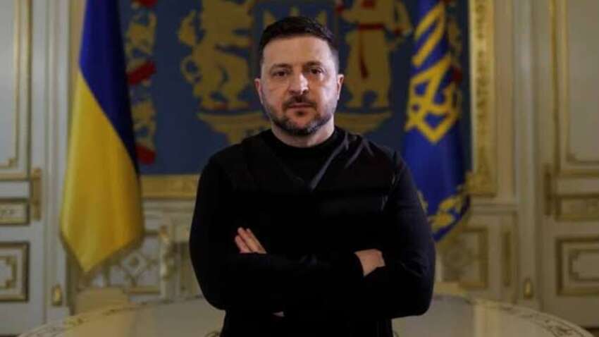 Зеленский сделал заявление об отставке и выборах в Украине Зеленский сделал заявление об отставке и выборах в Украине