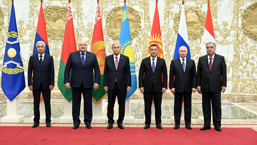 В РФ на фоне провалов в Курской области сказали, когда обратятся за помощью к ОДКБ В РФ на фоне провалов в Курской области сказали, когда обратятся за помощью к ОДКБ