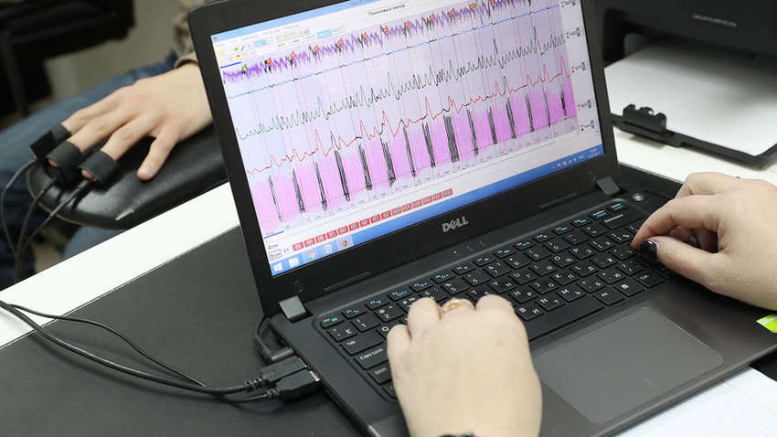 Все члены комитета должны пройти проверку на полиграфе, — Зеленский