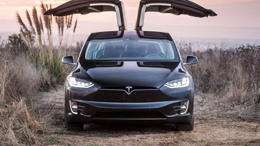 Илон Маск придумал уникальные клаксоны для электрокаров Tesla