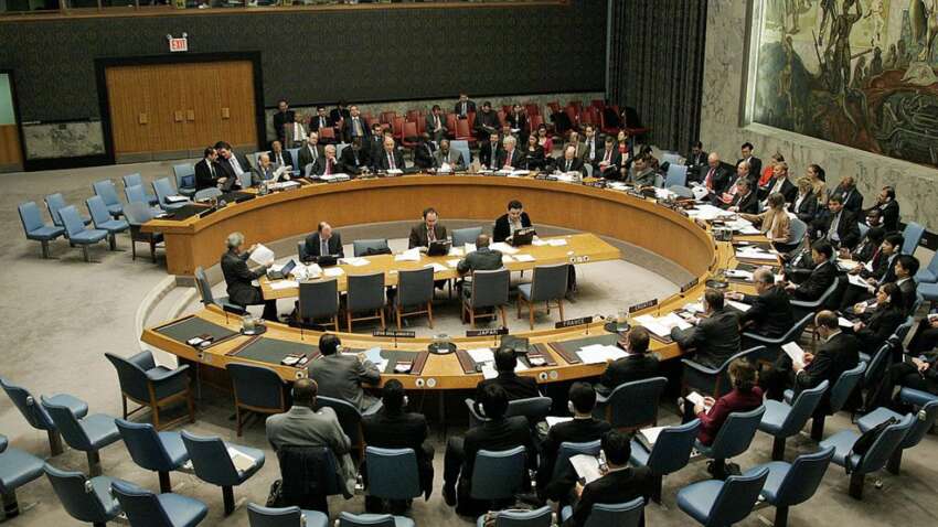 Франція несподівано об'єдналася з РФ та Китаєм: яке важливе рішення зірвано в Раді безпеки ООН