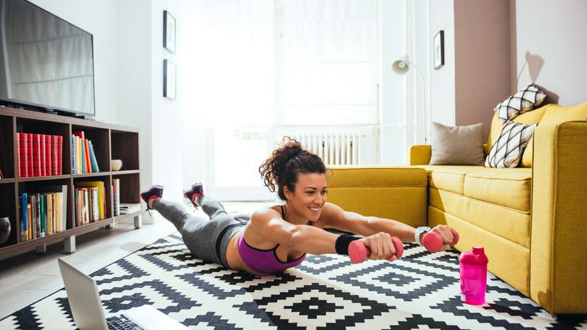 Почему стоит начинать свой день с утренней зарядки 