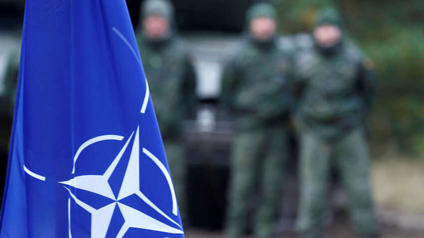 Британская разведка бьет тревогу: Россию обвинили в скрытой войне против НАТО