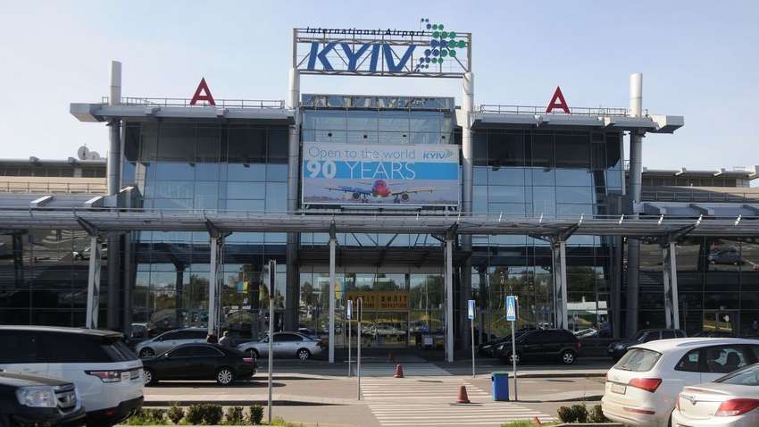 Аэропорт «Киев» в сентябре закроют на ремонт