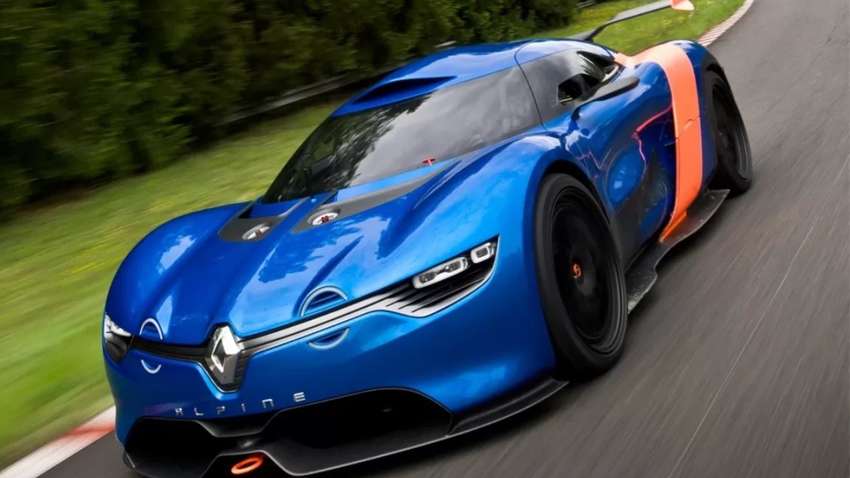 Простий учитель зробив копію культового американського спорткара (ВІДЕО) Простий учитель зробив копію культового американського спорткара (ВІДЕО)