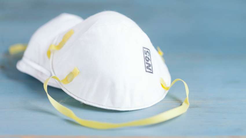 Тканевые маски не защищают от штамма Omicron - отчет американского издания Тканевые маски не защищают от штамма Omicron - отчет американского издания