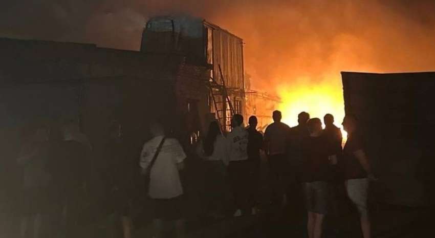 В РФ снова тревожно: подробности взрывов в Москве и пожара в Домодедово