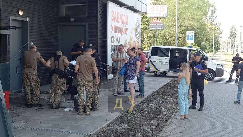 У відділенні "Нової пошти" у Києві та Одесі підірвали саморобні бомби (ОНОВЛЕНО)