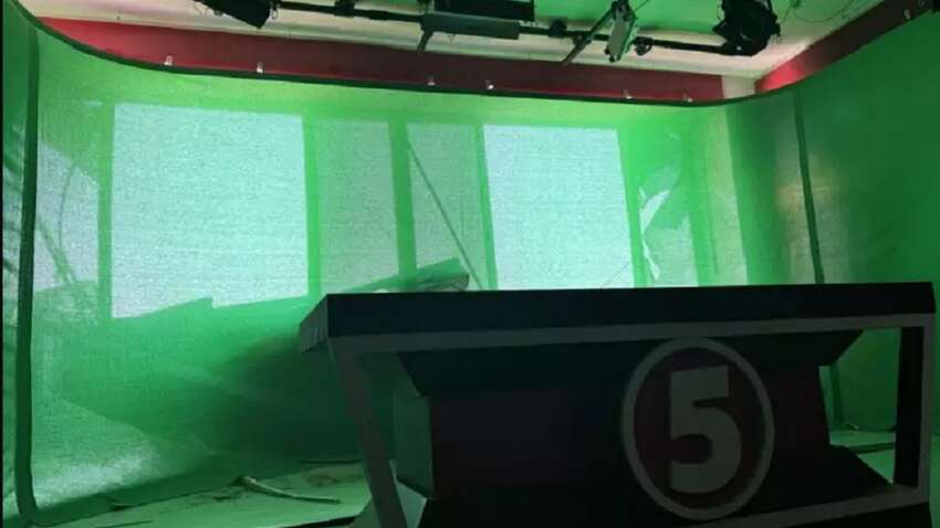 Армия Путина ударила по 5 каналу: Порошенко выступил с резким заявлением (ФОТО) Армия Путина ударила по 5 каналу: Порошенко выступил с резким заявлением (ФОТО)