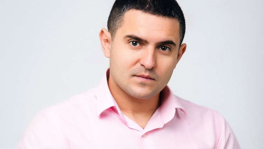 Нардеп звинуватив кандидата від "Слуги народу" Куницького в підробці документів