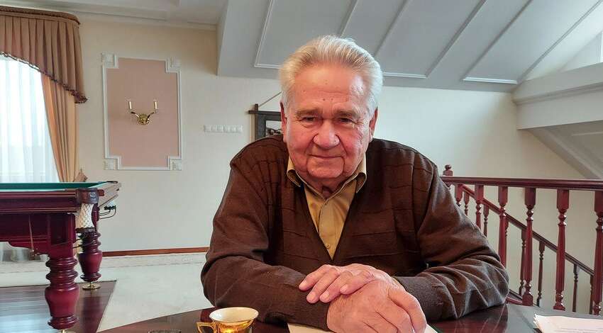 Первый премьер-министр Украины ушел из жизни: звездная внучка опубликовала фото Первый премьер-министр Украины ушел из жизни: звездная внучка опубликовала фото