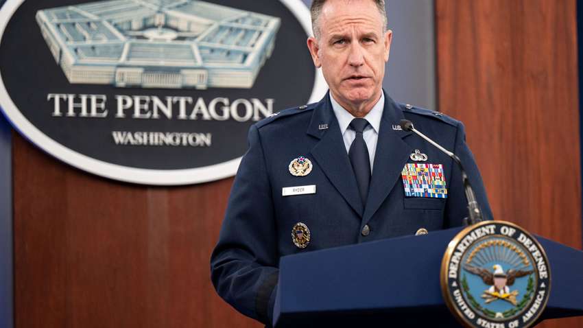 З'явилась реакція Пентагона на атаку дронів по російських суднах в Чорному морі З'явилась реакція Пентагона на атаку дронів по російських суднах в Чорному морі