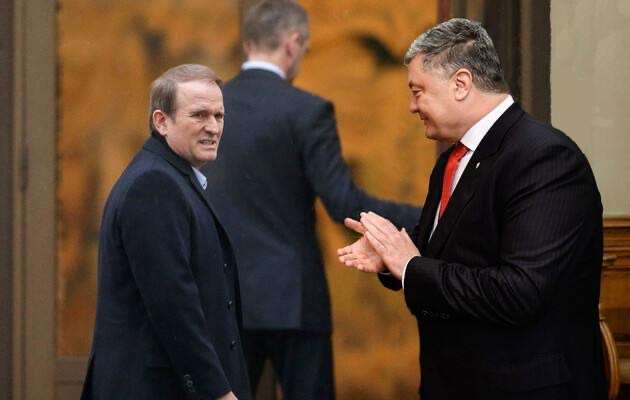 Порошенко осуждал «агрессию блока НАТО»: эксперт опубликовал стенограмму заседания Рады