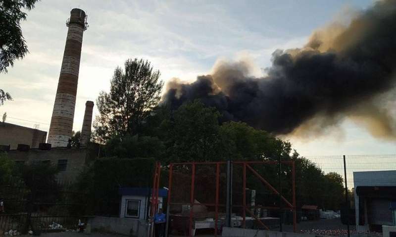 Пожежа на складі під Києвом: з'явилися нові подробиці