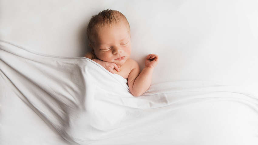 Развитие новорожденных малышей в возрасте 1-2 месяца