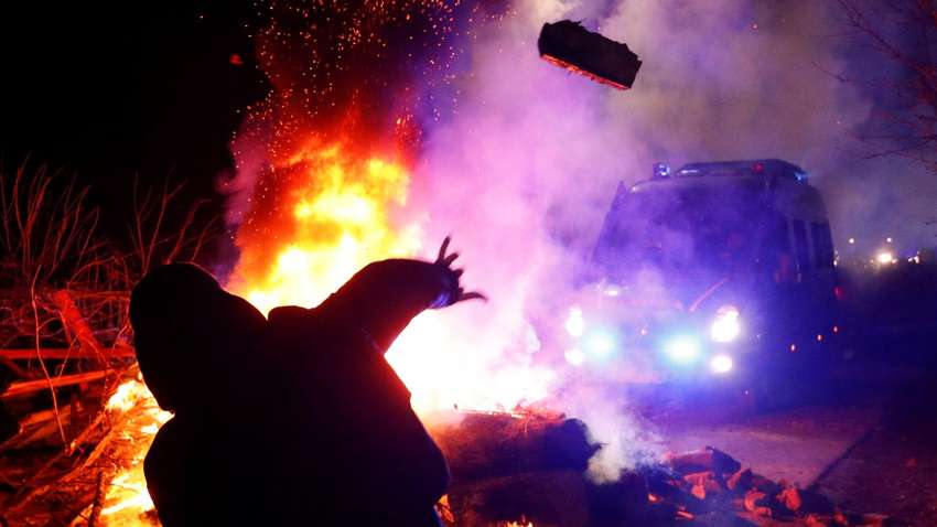 «По комментариям «Сдохните» мы понимали, что нам будут не рады, но не думали, что встретят камнями», - эвакуированная из Уханя украинка