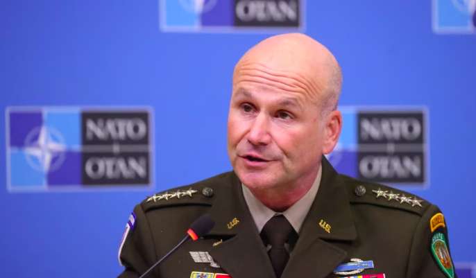 Війна в Україні стала викликом для колективної безпеки НАТО, - Кристофер Каволі Війна в Україні стала викликом для колективної безпеки НАТО, - Кристофер Каволі