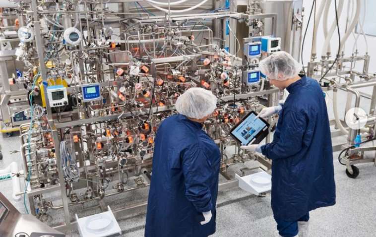 Клінічне дослідження вакцини від COVID-19 проведуть в Україні: подробиці