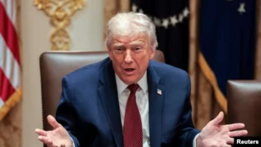 Трамп попал в скандал из-за юмора о смерти режиссера Роба Райнера Трамп попал в скандал из-за юмора о смерти режиссера Роба Райнера