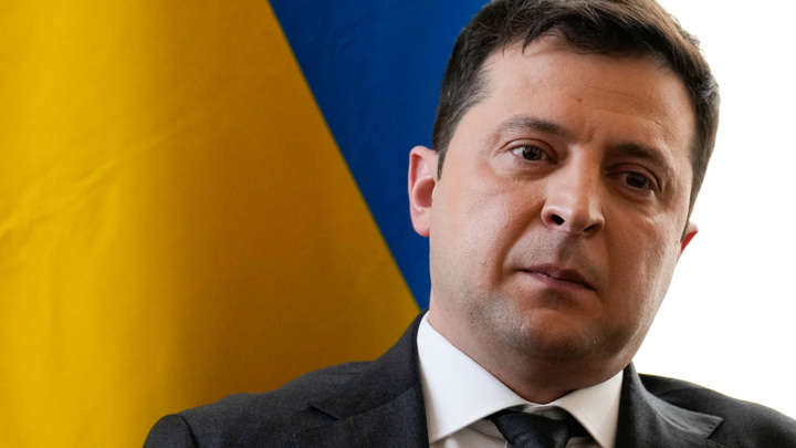 Зеленский объявил о призыве резервистов в особый период