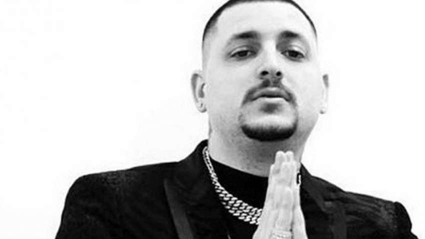 В Афінах у автокатастрофі загинув популярний реп-виконавець (ВІДЕО) В Афінах у автокатастрофі загинув популярний реп-виконавець (ВІДЕО)