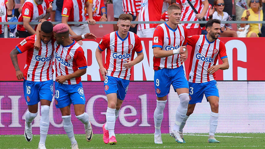 "Жирона" - "Севилья": где смотреть матч команды Довбика и Цыганкова