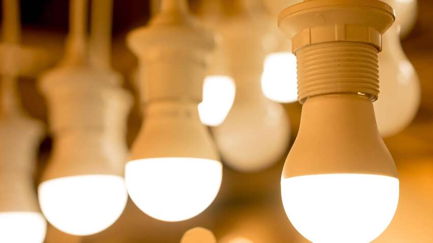 Врачи бьют тревогу: какие болезни вызывают светодиодные лампы