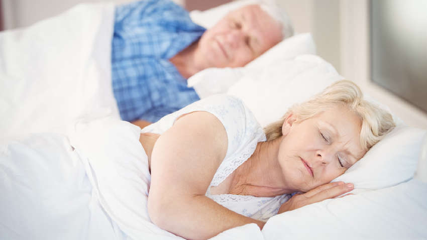 Почему людям среднего возраста нельзя спать меньше 6 часов Почему людям среднего возраста нельзя спать меньше 6 часов