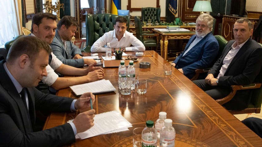 ЗМІ: Коломойський почав шантажувати Зеленського