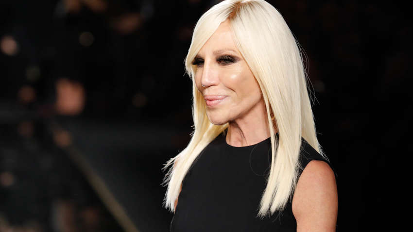 "Версаче проти коронавірусу": італійський дизайнер пожертвувала 200 тисяч євро на боротьбу з пандемією 