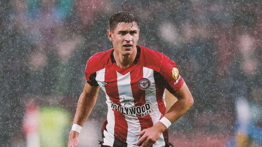 Обзор матча "Кристалл Пелас" – "Брентфорд": какую оценку за игру получил Ярмолюк