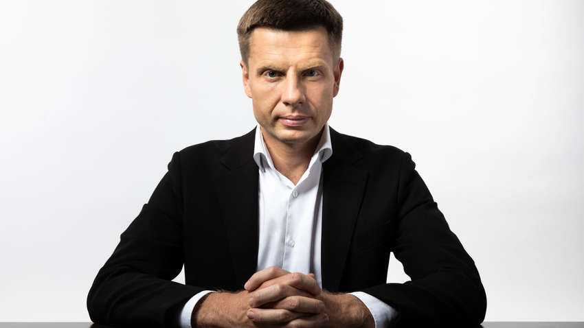 Алексей Гончаренко рассказал, зачем «слуги народа» хотят изменить Регламент работы ВР Алексей Гончаренко рассказал, зачем «слуги народа» хотят изменить Регламент работы ВР