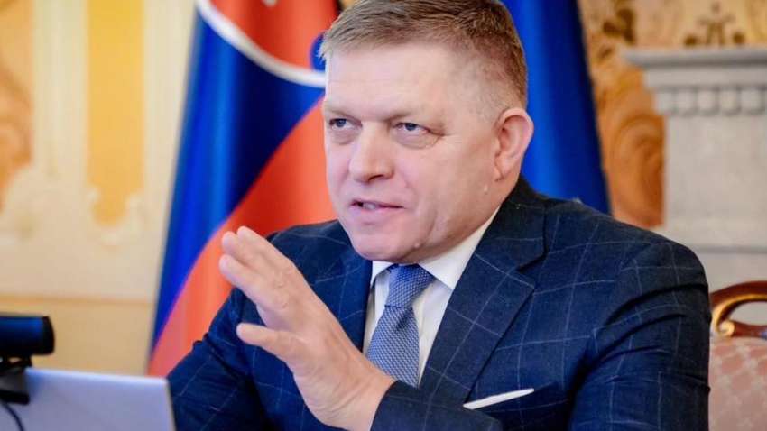 Просто безумие: Фицо предложил ударить ракетой по Брюсселю